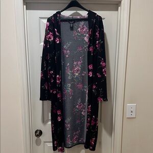 Rouge Helium Floral Knitwear